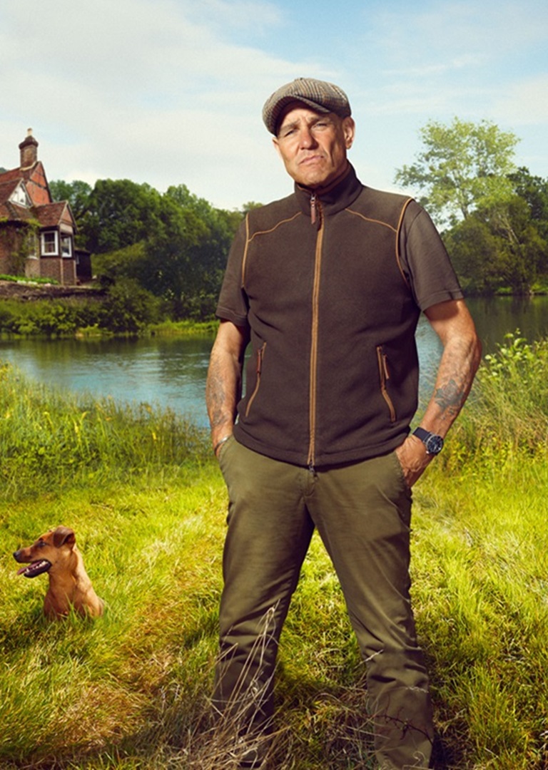 VINNIA JONES - thumbnail